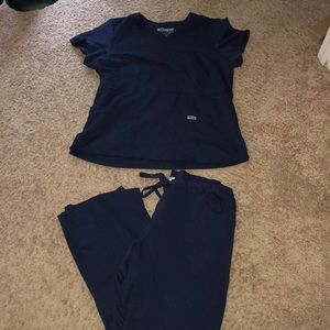 Perfect condition Grey’s Anatomy XL Scrub SET